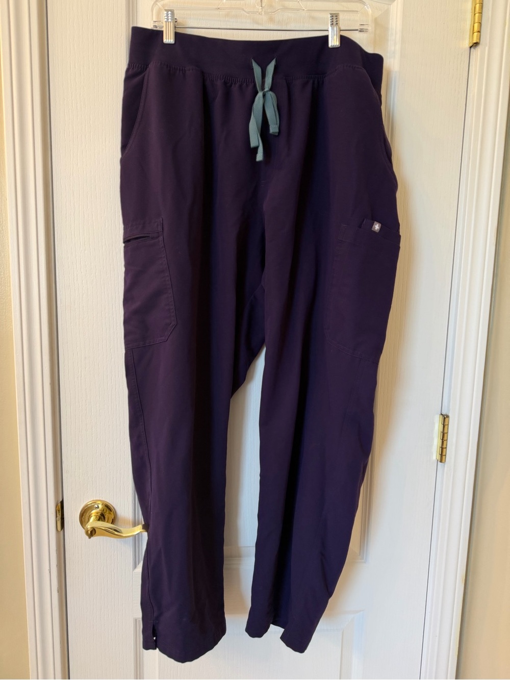 FIGS Casma Scrub Top & Yola Scrub Pants Purple Set 3XL - Picture 5 of 8